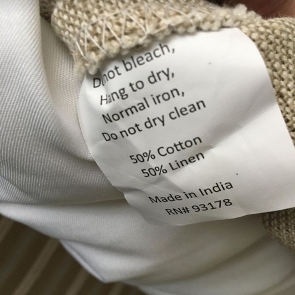 Pineapple Pillow NWT 20x20” - Picture 5 of 5